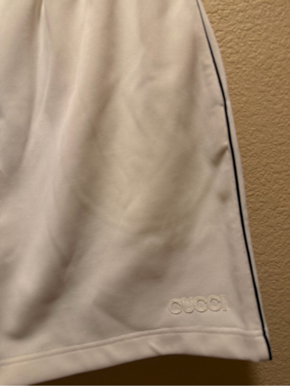 New Authentic Gucci Logo Colors Shorts White Size XL / 32 - 38 Waist - Picture 7 of 14